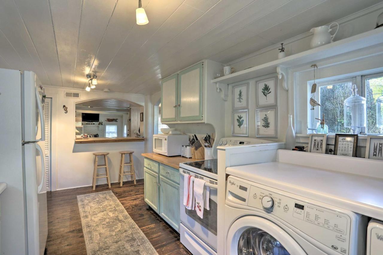 Coastal, Walkable Home In Historic Southport! 外观 照片